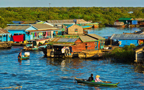 Life on the Water: 5 Facts about the Floating Villages in Cambodia