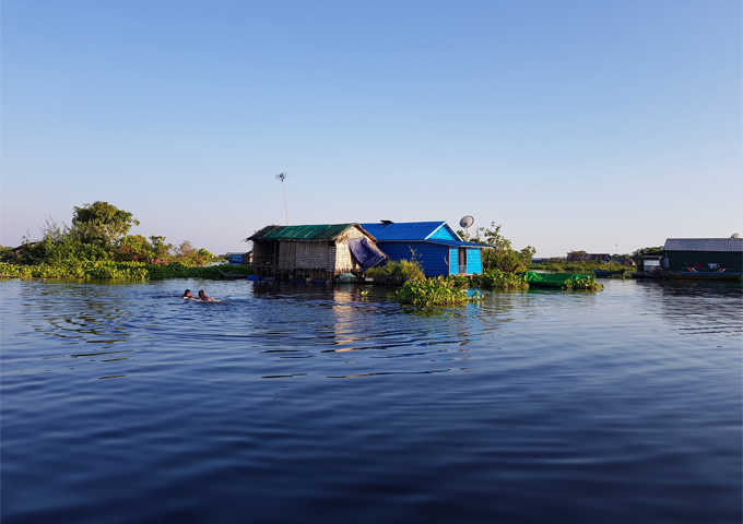 stilted-houses-on-the-tranquil-tonle-sap