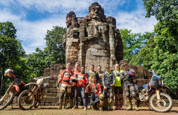 10 Days Dirt Bike from Thailand to Cambodia Tour