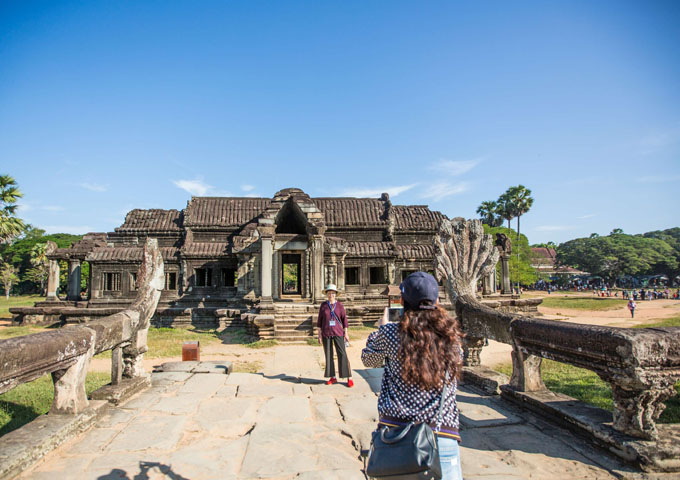 Photo Etiquette in Cambodia