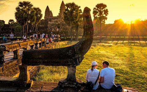 Angkor Wat Sunrise: Is It Worth to Visit? How to Visit?