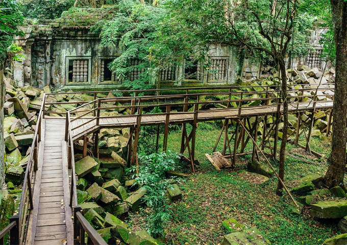 beng-mealea-temple-ruins