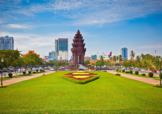 independence-monument-phnom-penh