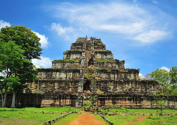 Prasat Thom in Koh Ker