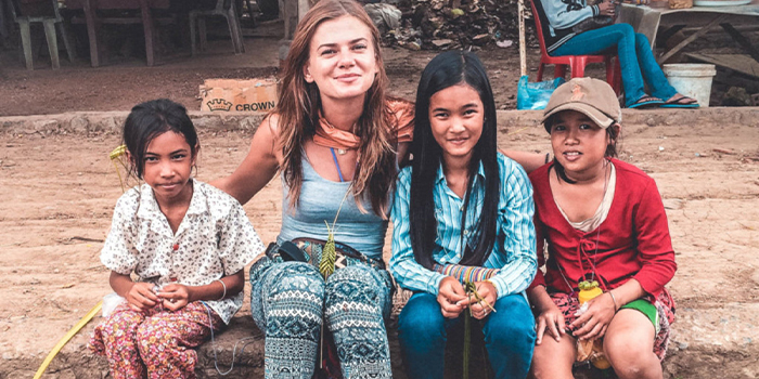 sitting-with-lovely-little-girls-in-battambang