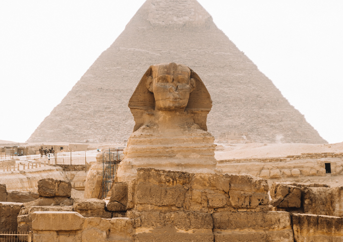 the-sphinx-in-front-of-the-pyramids-of-giza