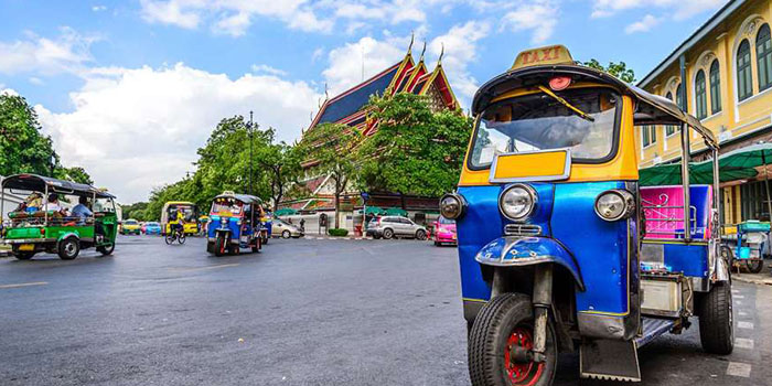 Laos Tuk-tuks tour
