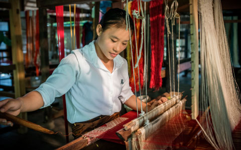 Weaving Villages in Luang Prabang, Laos: Two Main Villages