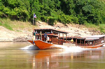 4 Days Luang Prabang Tour with Luang Say Cruise