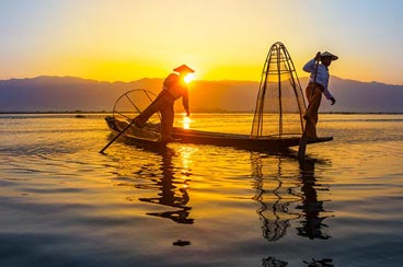 INT-M-IMYBI06 6 Days Tour of Yangon Bagan and Inle Lake from India