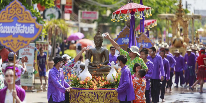 thailand-new-yea-in-april