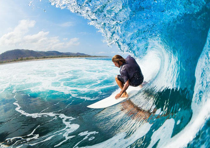 Surfing in Phuket