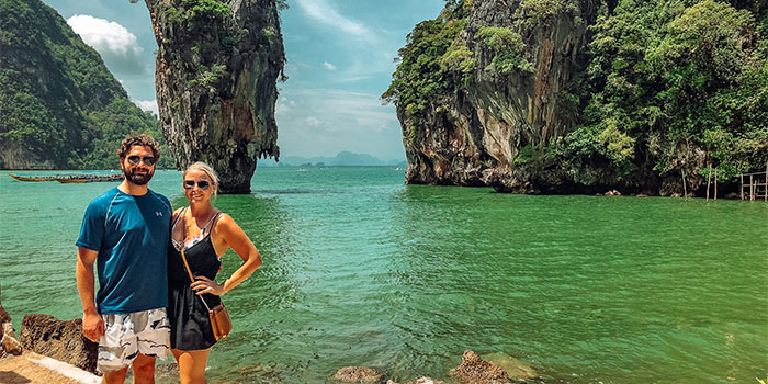 a-lovely-couple-at-phuket