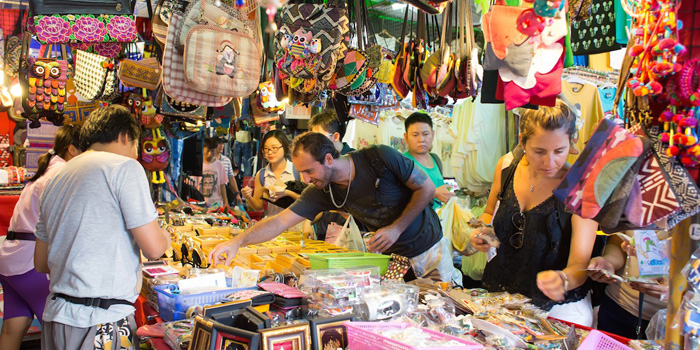 chatuchak-market-souvenir-compare-quality