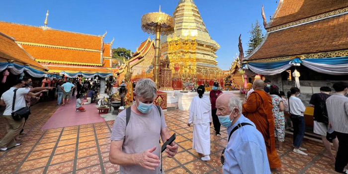 chiang-mai-senior-travel