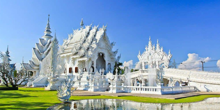 Clear Winter Skies in Chiang Rai