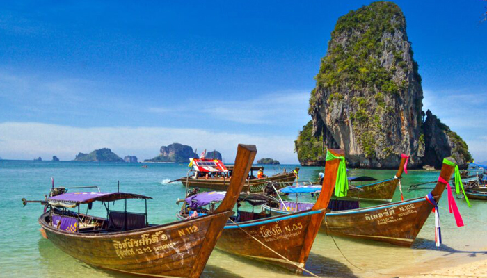 phuket-island-hopping-dry-season