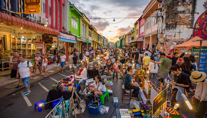 phuket-old-town-evening