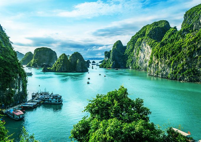 thailand to vietnam cruise