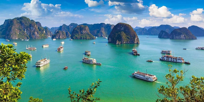 halong-bay-sheltered-waters