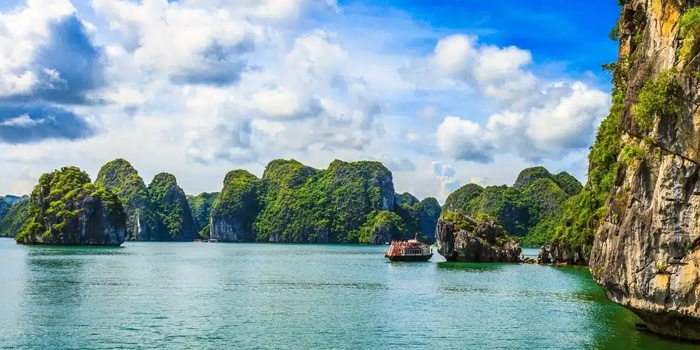 halong-bay-summer-humidity