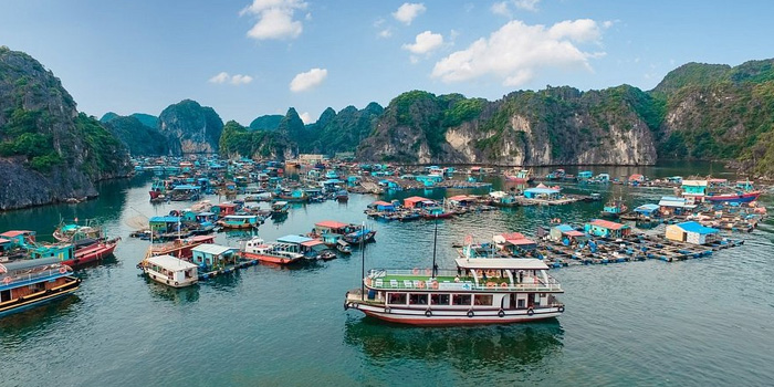 lan-ha-bay