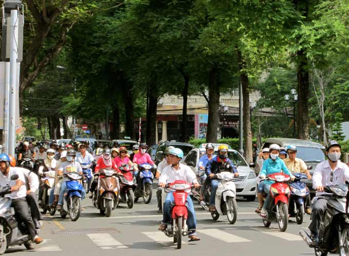 Explore the largest city in Vietnam-Saigon