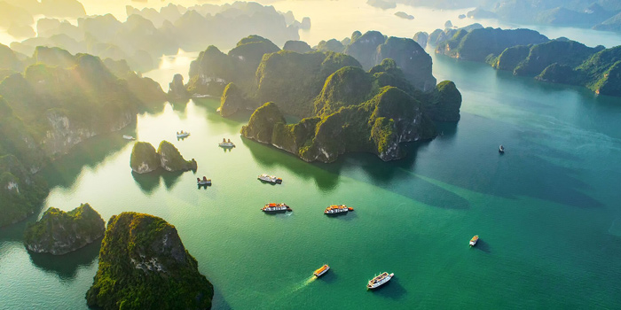 halong-bay-vietnam-accommodation-limestone