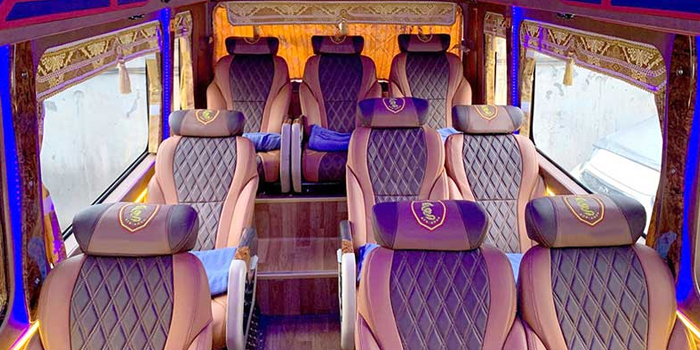 hanoi-ha-giang-limousine-van