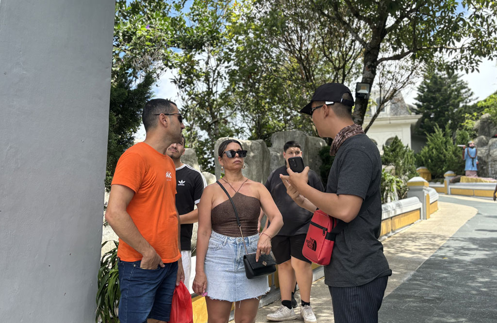 indochinatour-clients