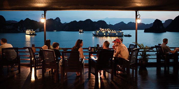 Nightlife in Ha Long Bay