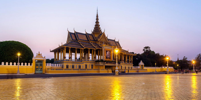 phnom-penh-royal-palace