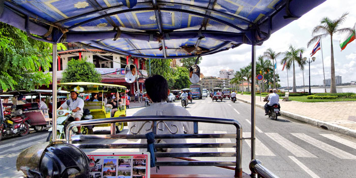 phnom-penh-tuk-tuk