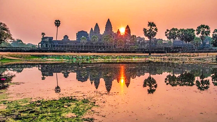 angkor-wat-sunrise-2-days-cambodia