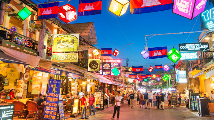 siem-reap-pub-street-evening