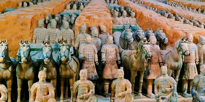 xian-terracotta-warriors-pit