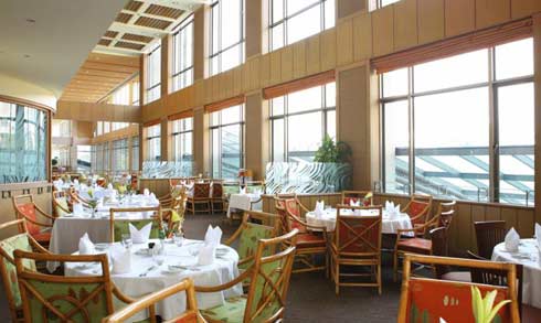 Saigon Sofitel Plaza Riverside Restaurant