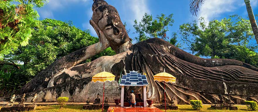INT-L-LHT06  6 Days Highlights Tour from Luang Prabang to Vientiane