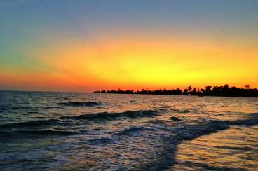 INT-CV-BC12  12 Days Cambodia and Vietnam Luxury Tour with Beach Relax