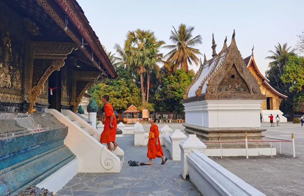 Laos tour