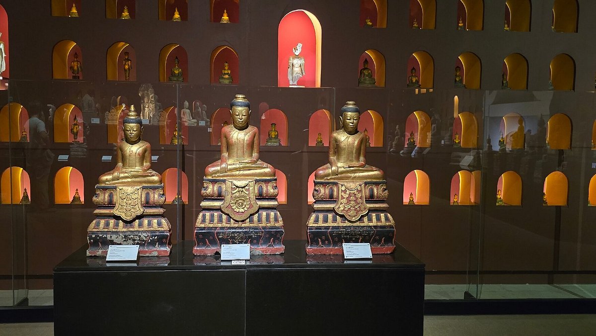 indochina tour
