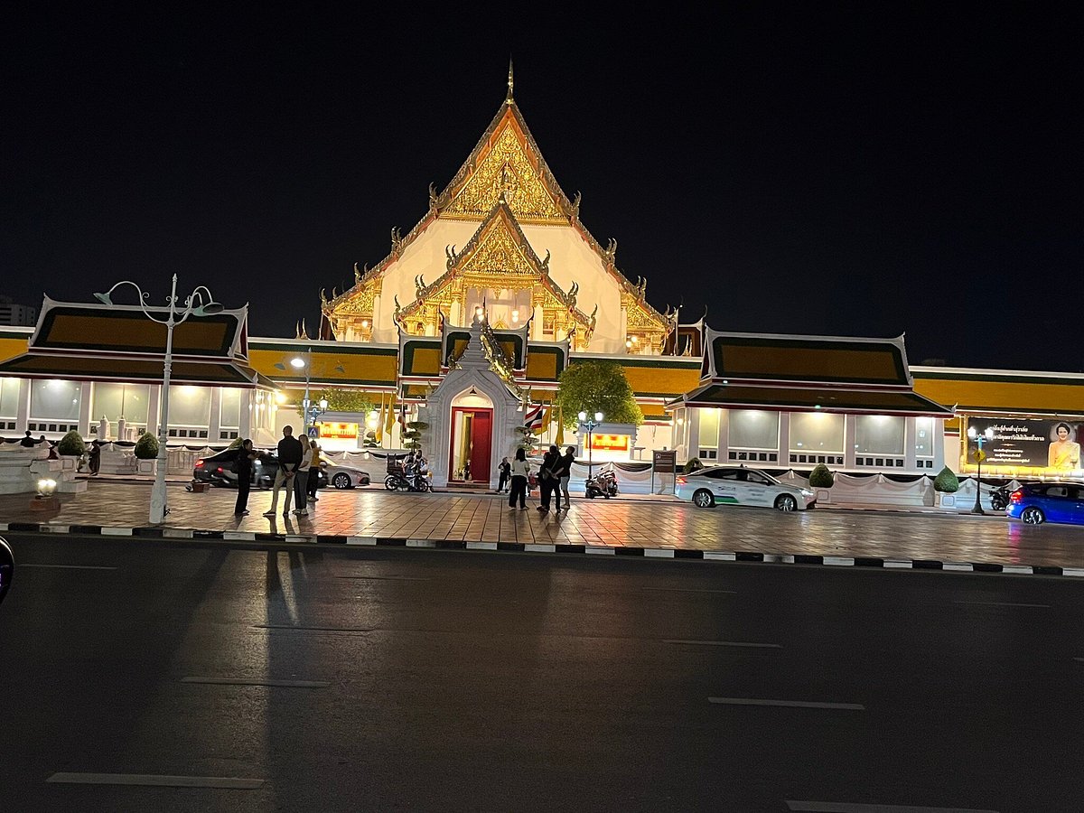 indochina tour