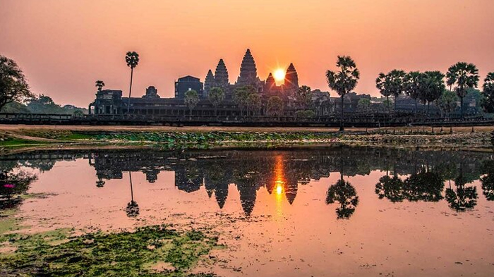 angkor-wat-sunrise-siem-reap