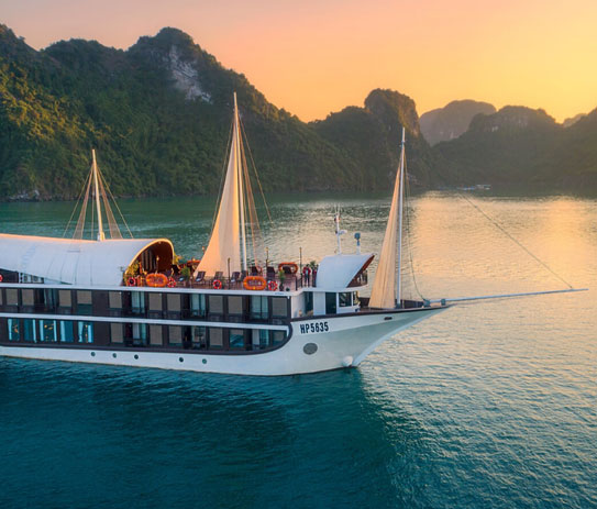 halong-bay-tour-from-hanoi