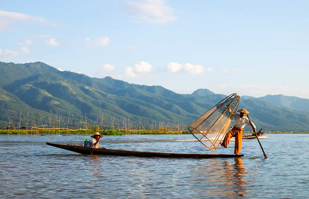 myanmar tour