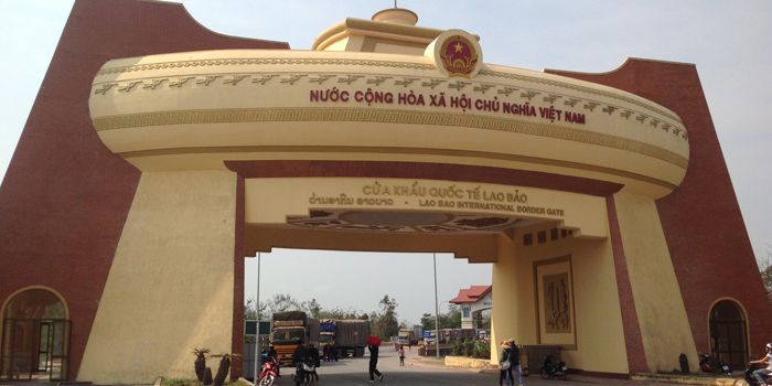 laos-to-vietnam-border-crossing