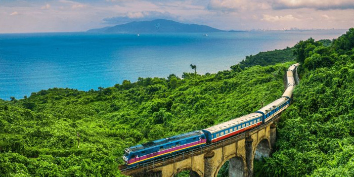 trains-in-vietnam