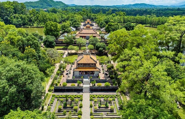 vietnam tour