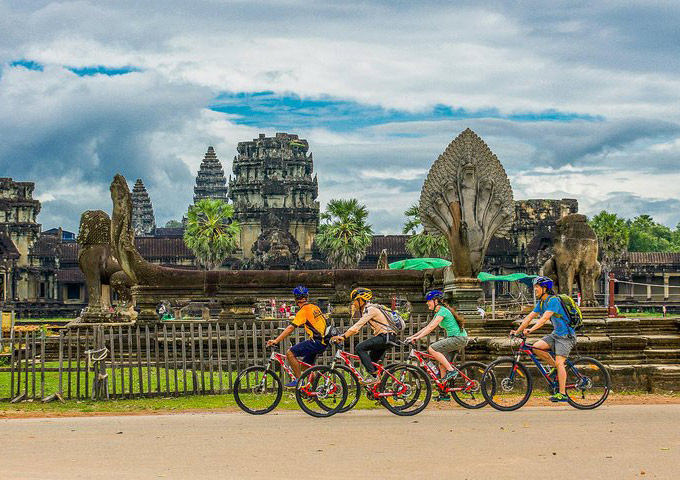 Angkor Wat Cycling