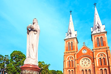 Saigon  Attractions